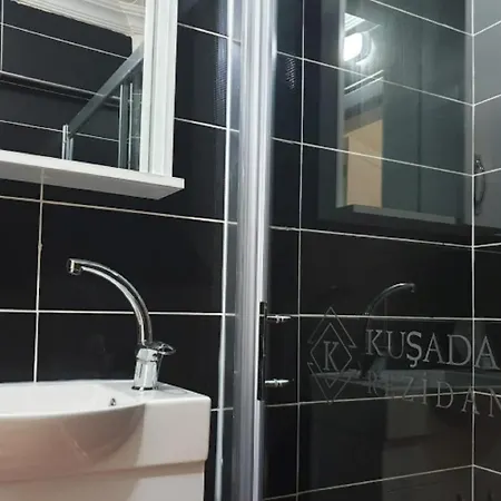 In - Kusadasi 21 2 Bedroom And Living أيدين