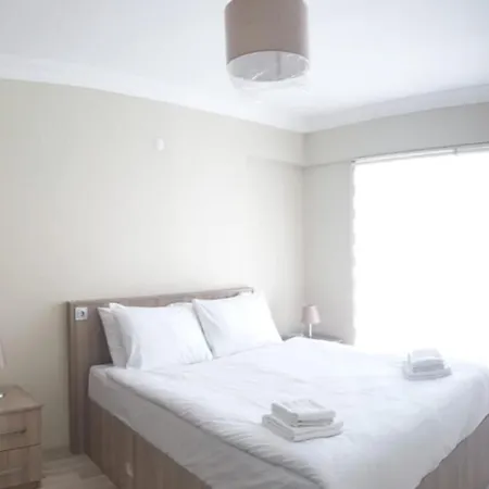In - Kusadasi 21 2 Bedroom And Living أيدين